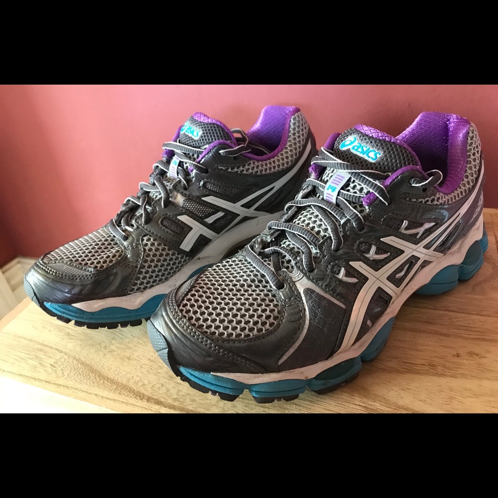 ASICS Running shoes